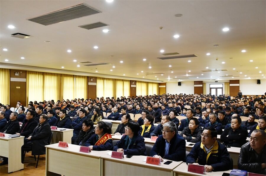 威力工具集团2019年度职工大会顺利召开(图9) 威力工具集团2019年度职工大会顺利召开(图9)
