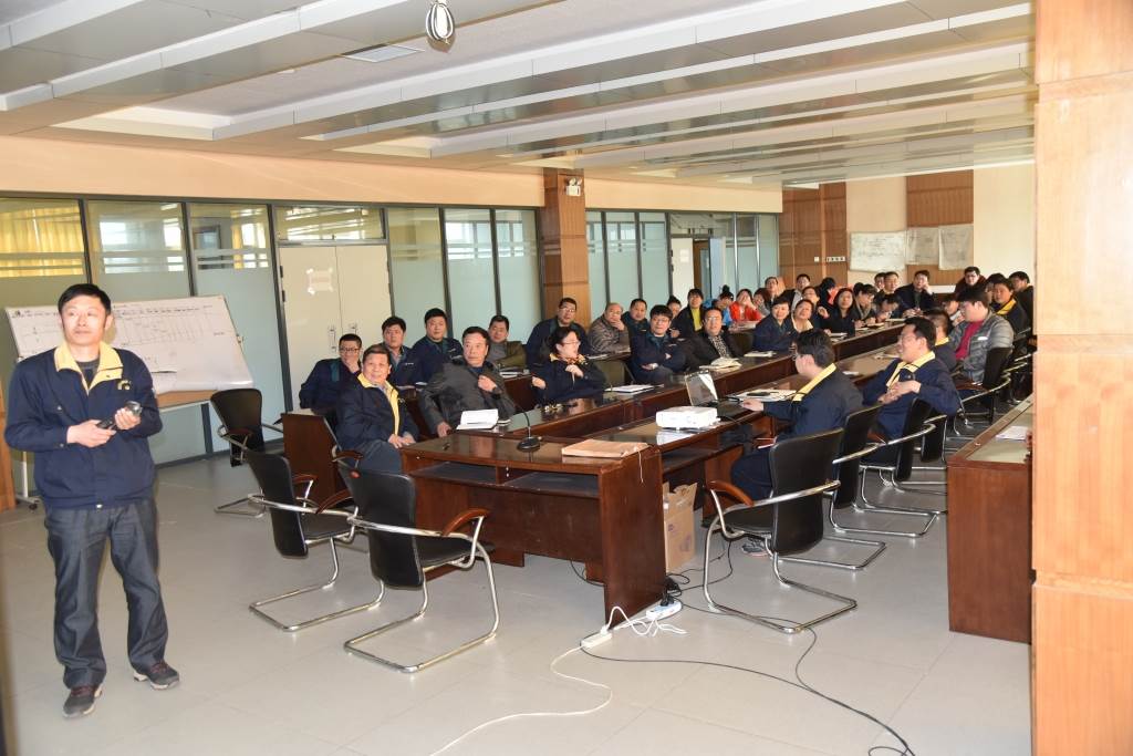 业务培训会内部_03.JPG 威力工具集团开展多项业务培训(图6)