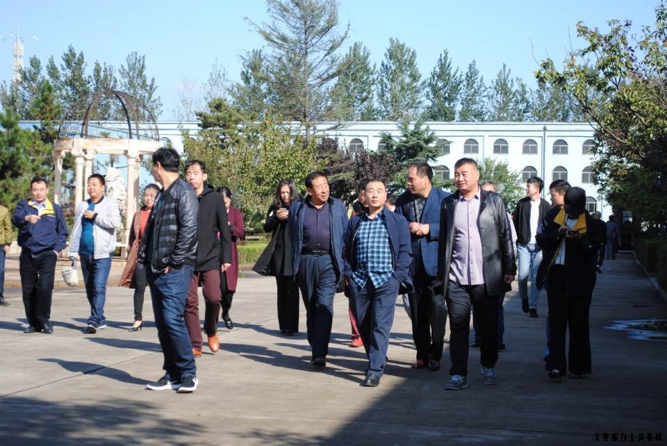 参观车间_88.JPG “精诚合作,共创辉煌”威力工具第六届全国优秀经销商大会圆满落幕(图24)