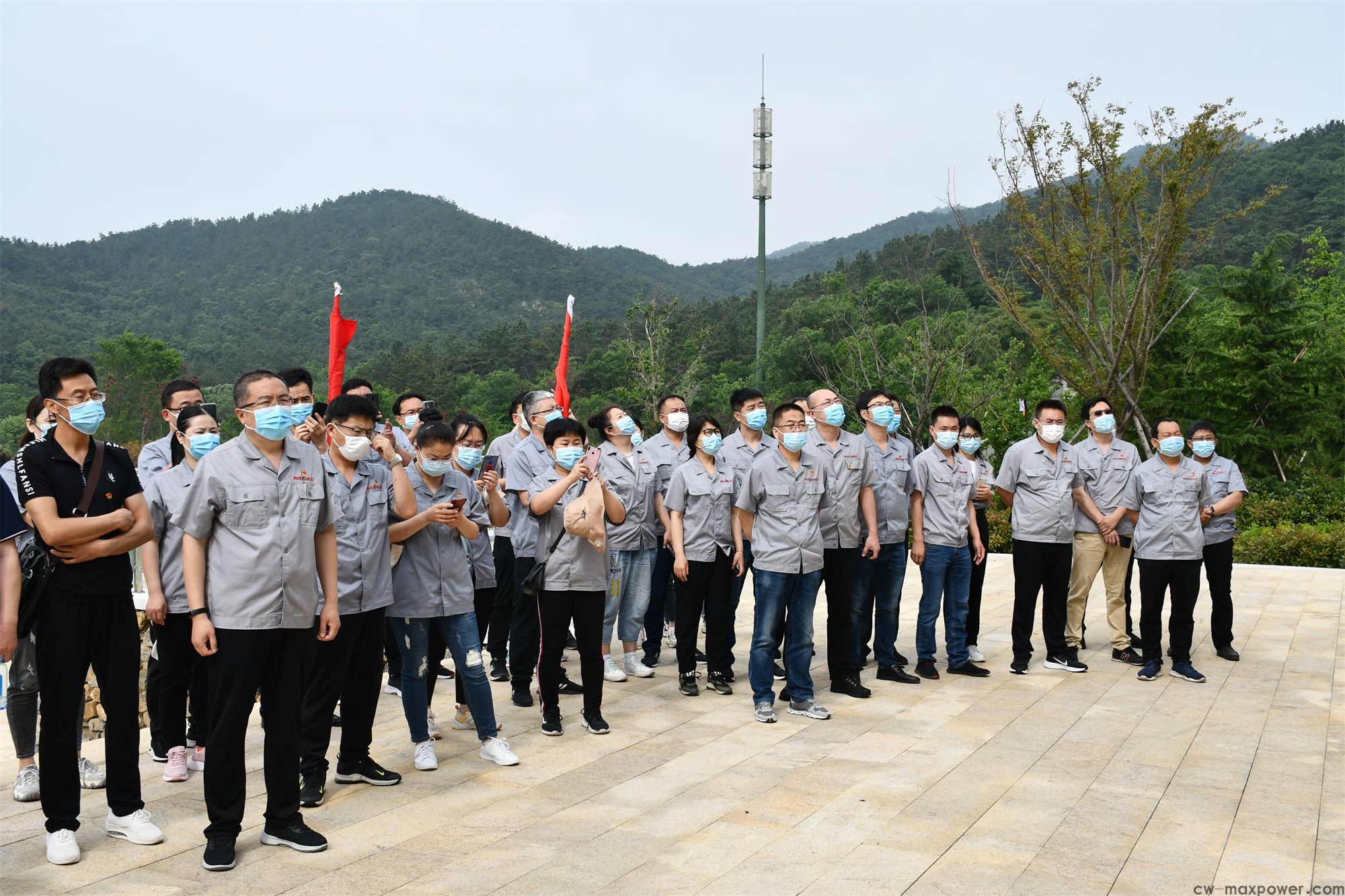 传承红色基因 威力集团党委开展红色主题党建活动(图3) 传承红色基因 威力集团党委开展红色主题党建活动(图3)